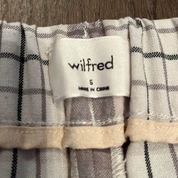Aritzia plaid trousers - Picture 3 of 4
